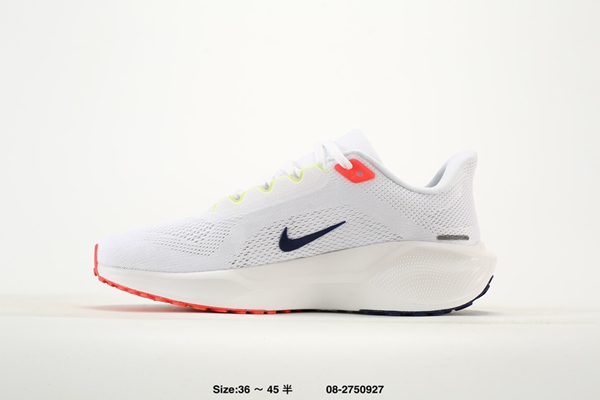 ナイキ靴側面デザイン